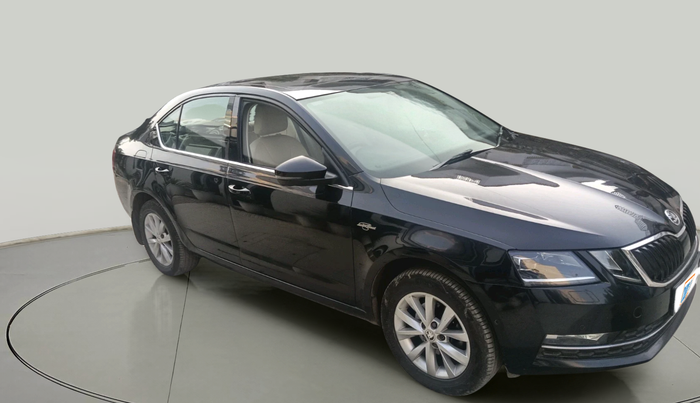2017 Skoda Octavia 2.0 TDI L&K AT, Diesel, Automatic, 1,15,038 km, exterior