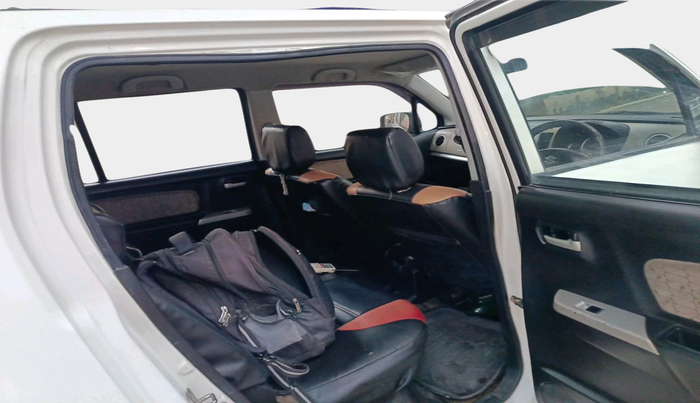 2016 Maruti Wagon R 1.0 VXI, Petrol, Manual, 1,02,308 km, interior