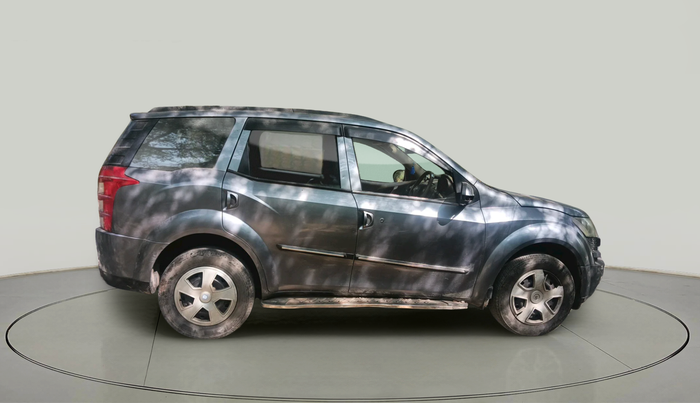 2014 Mahindra XUV500 W4, Diesel, Manual, 1,01,405 km, exterior