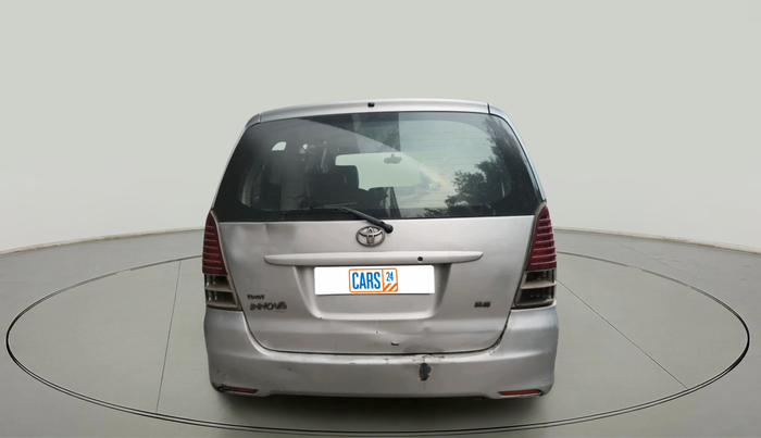 2012 Toyota Innova 2.5 G 8 STR, Diesel, Manual, 1,95,979 km, exterior