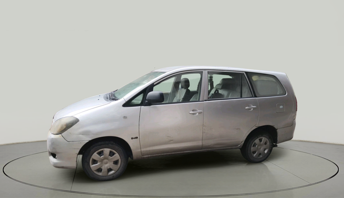 2012 Toyota Innova 2.5 G 8 STR, Diesel, Manual, 1,95,979 km, exterior