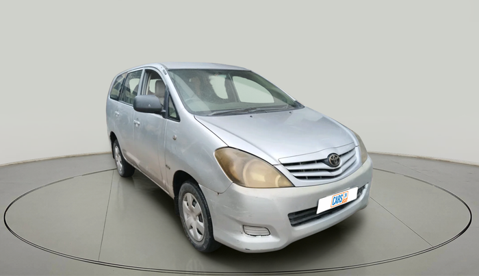2012 Toyota Innova 2.5 G 8 STR, Diesel, Manual, 1,95,979 km, exterior