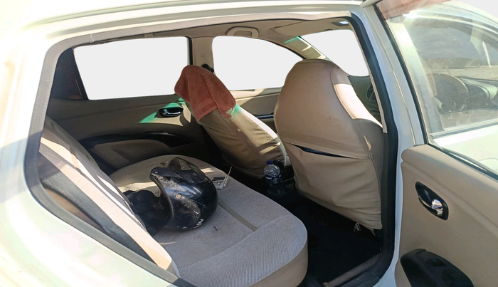 2011 Hyundai i10 MAGNA 1.1, Petrol, Manual, 32,709 km, interior