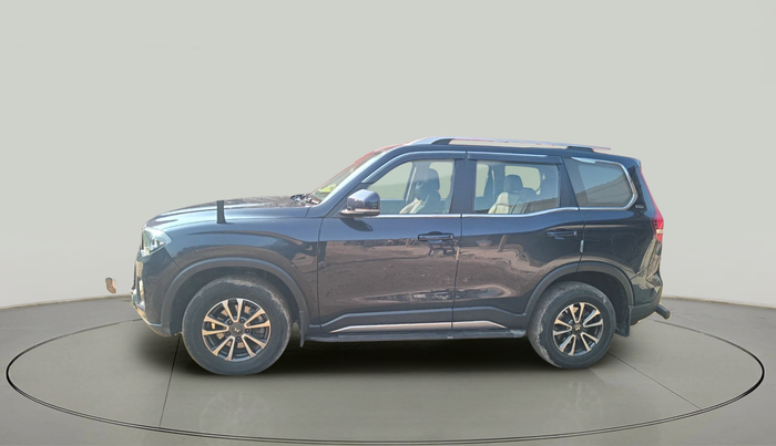 2024 Mahindra SCORPIO-N Z8 S Diesel MT 2WD 7 STR, Diesel, Manual, 34,513 km, exterior