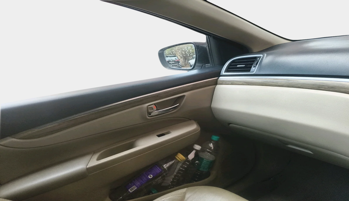 2018 Maruti Ciaz ALPHA  AT 1.5 SHVS PETROL, Petrol, Automatic, 43,976 km, interior