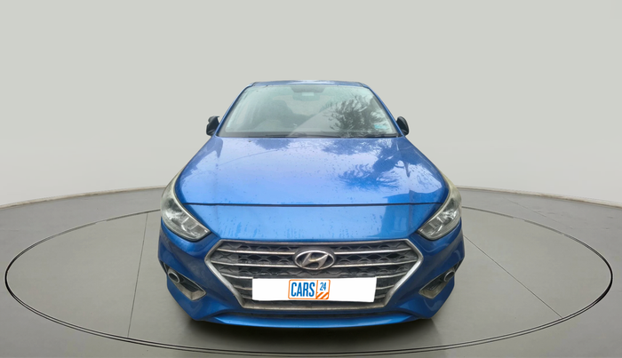 2018 Hyundai Verna SX (O) ANNIVERSARY EDITION 1.6 CRDI, Diesel, Manual, 91,215 km, exterior