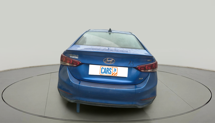 2018 Hyundai Verna SX (O) ANNIVERSARY EDITION 1.6 CRDI, Diesel, Manual, 91,215 km, exterior