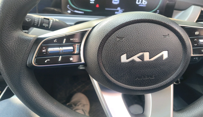 2024 KIA SELTOS  HTE 1.5 PETROL MT, Petrol, Manual, 35,272 km, interior