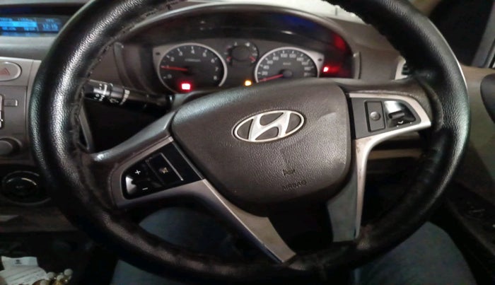 2011 Hyundai i20 SPORTZ 1.2, Petrol, Manual, 98,904 km, interior