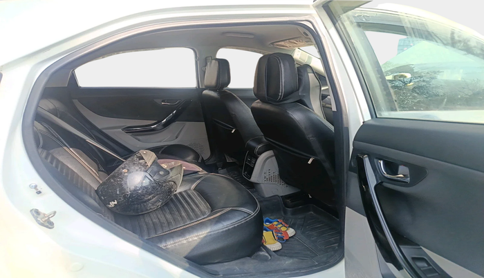 2019 Tata NEXON XZ DIESEL, Diesel, Manual, 33,803 km, interior