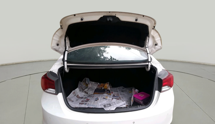 2013 Hyundai New Elantra 1.6 SX AT DIESEL, Diesel, Automatic, 91,480 km, exterior