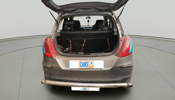 2017 Maruti Swift VDI, Diesel, Manual, 1,24,852 km, exterior