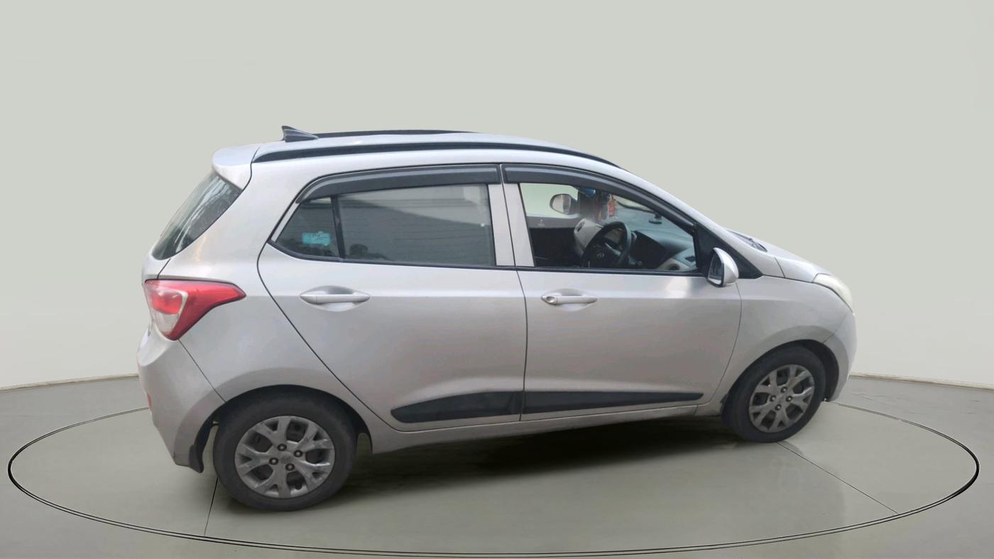 2015 Hyundai Grand i10 SPORTZ 1.1 CRDI, Diesel, Manual, 1,01,931 km, exterior