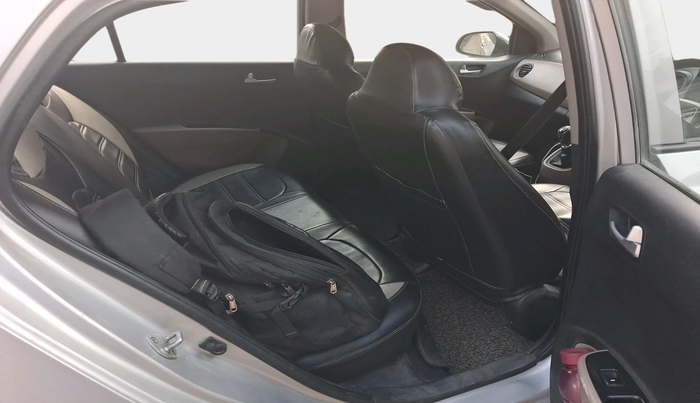 2017 Hyundai Grand i10 SPORTZ U2 1.2 CRDI, Diesel, Manual, 1,02,811 km, interior