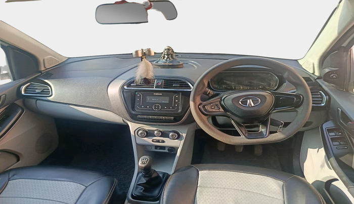2022 Tata Tiago XT CNG, Petrol, Manual, 48,682 km, interior