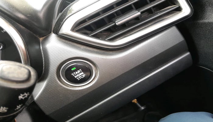 2020 Tata Harrier XZA PLUS 2.0L, Diesel, Automatic, 85,332 km, interior