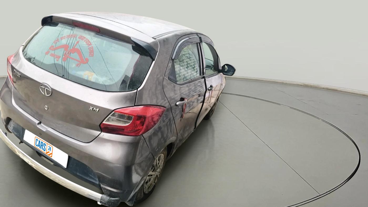 2017 Tata Tiago XM PETROL, CNG, Manual, 62,606 km, exterior