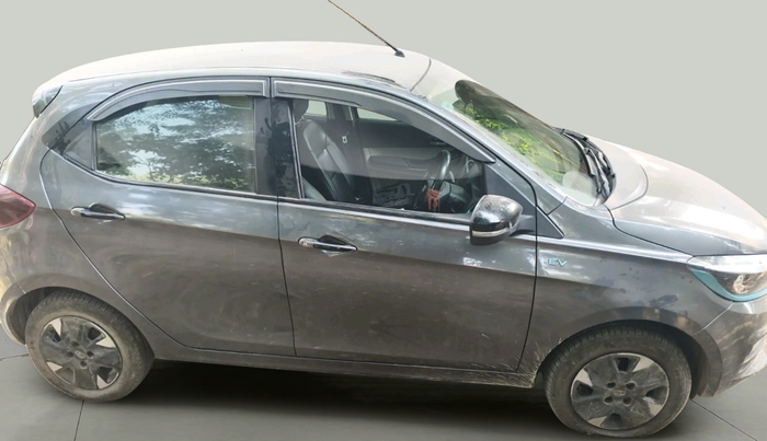 2023 Tata TIAGO EV XZ PLUS TECH LUX LONG RANGE, Electric, Automatic, 95,522 km, exterior