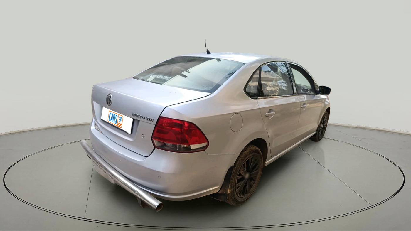 2015 Volkswagen Vento HIGHLINE 1.5 AT, Diesel, Automatic, 1,24,935 km, exterior