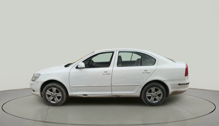 2012 Skoda Laura AMBITION 1.8 TSI, Petrol, Manual, 88,419 km, exterior