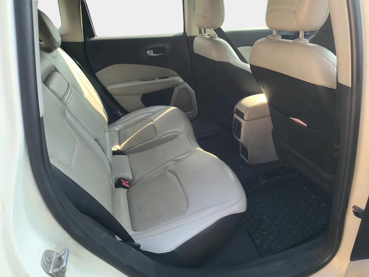 2018 Jeep Compass LIMITED 2.0 DIESEL, Diesel, Manual, 1,28,561 km, interior