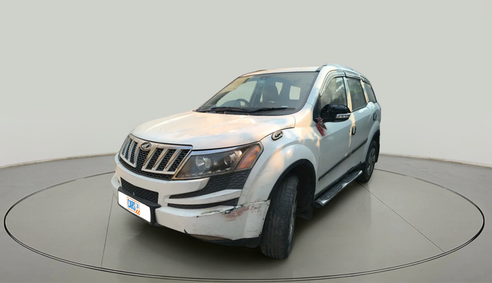 2014 Mahindra XUV500 W6, Diesel, Manual, 1,06,300 km, exterior
