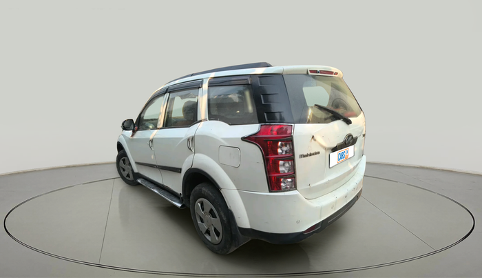 2014 Mahindra XUV500 W6, Diesel, Manual, 1,06,300 km, exterior