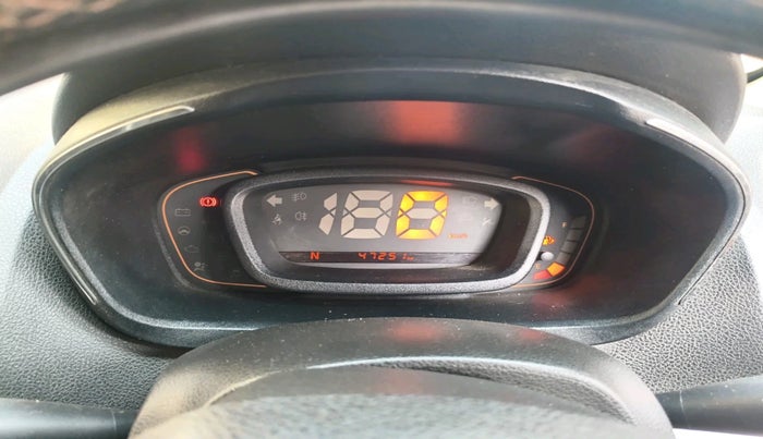 2017 Renault Kwid CLIMBER 1.0 AMT, Petrol, Automatic, 47,251 km, interior