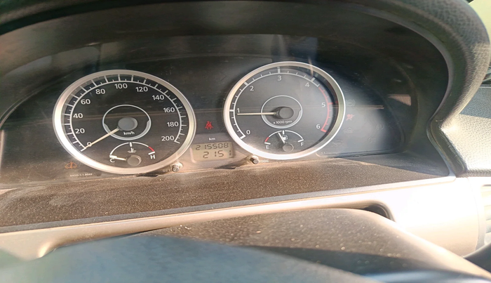 2016 Tata Safari Storme 2.2 VX 4X2, Diesel, Manual, 2,15,508 km, interior