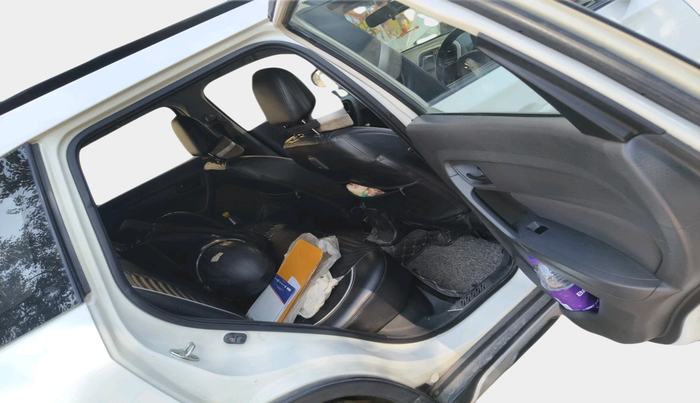 2016 Maruti Vitara Brezza VDI, Diesel, Manual, 1,19,884 km, interior