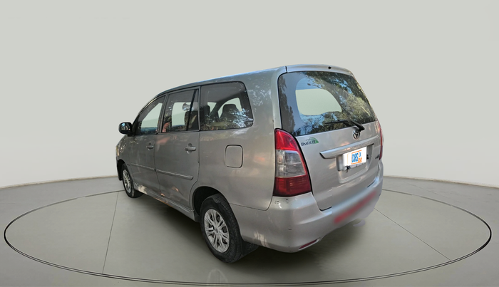 2012 Toyota Innova 2.5 GX 8 STR, Diesel, Manual, 1,92,592 km, exterior