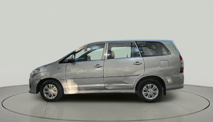 2012 Toyota Innova 2.5 GX 8 STR, Diesel, Manual, 1,92,592 km, exterior