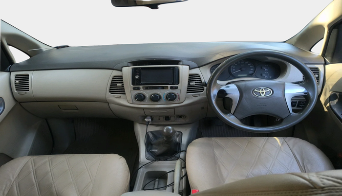 2012 Toyota Innova 2.5 GX 8 STR, Diesel, Manual, 1,92,592 km, interior