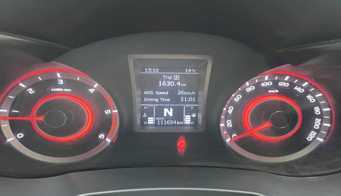 2019 Mahindra XUV300 W8 1.5 DIESEL, Diesel, Manual, 1,11,654 km, interior