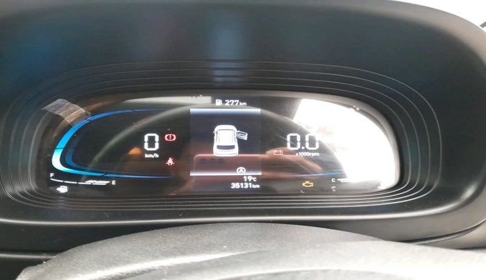 2023 Hyundai VENUE  SX(O) 1.0 Turbo MT Knight Edition, Petrol, Manual, 35,131 km, interior