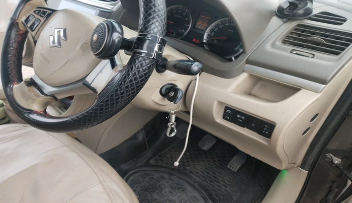 2017 Maruti Ertiga VXI CNG, Petrol, Manual, 1,69,173 km, interior