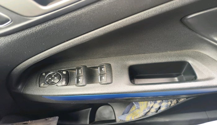 2018 Ford Ecosport TITANIUM 1.5L SIGNATURE EDITION (SUNROOF) DIESEL, Diesel, Manual, 1,01,181 km, interior