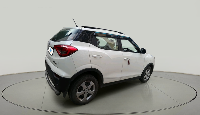 2023 Mahindra XUV300 W6 1.5 Diesel, Diesel, Manual, 40,219 km, exterior