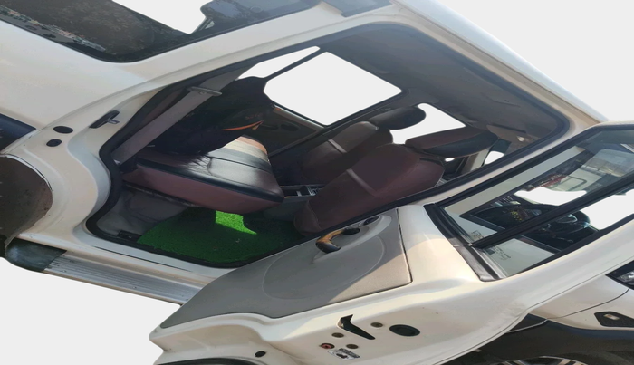 2019 Mahindra Scorpio S3, Diesel, Manual, 1,37,900 km, interior