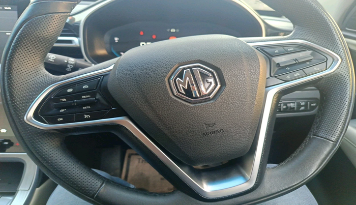 2024 MG HECTOR SHARP PRO 1.5 PETROL TURBO CVT PETROL, Petrol, Automatic, 19,259 km, interior