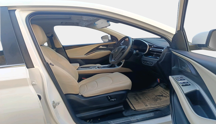 2024 MG HECTOR SHARP PRO 1.5 PETROL TURBO CVT PETROL, Petrol, Automatic, 19,259 km, interior