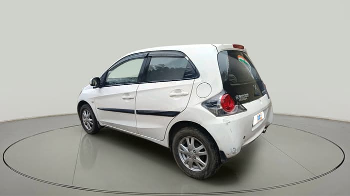 2013 Honda Brio V MT, Petrol, Manual, 83,134 km, exterior