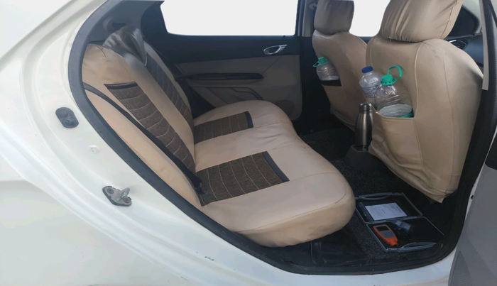 2018 Tata Tiago XZ PETROL, Petrol, Manual, 1,31,694 km, interior
