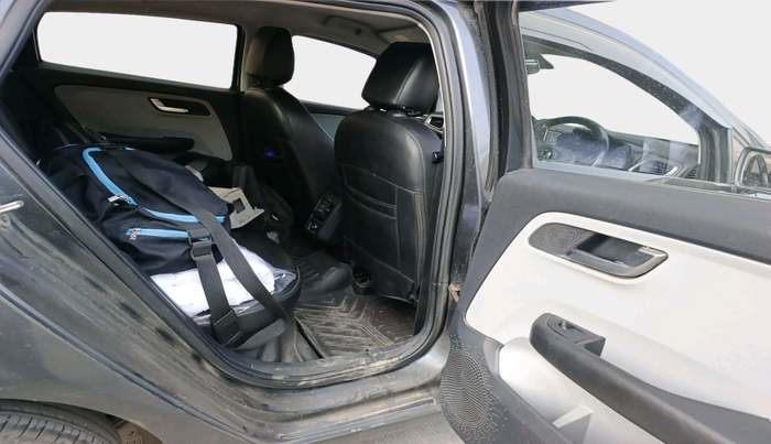 2020 Tata ALTROZ XZ PETROL, Petrol, Manual, 78,753 km, interior