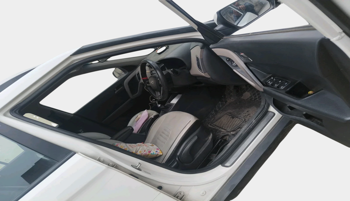 2016 Hyundai Creta SX PLUS 1.6 PETROL, Petrol, Manual, 89,844 km, interior