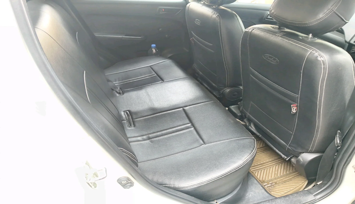 2011 Maruti Swift LXI, Petrol, Manual, 75,236 km, interior