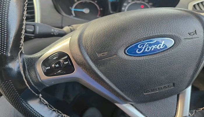 2016 Ford Ecosport TREND 1.5L DIESEL, Diesel, Manual, 1,18,241 km, interior