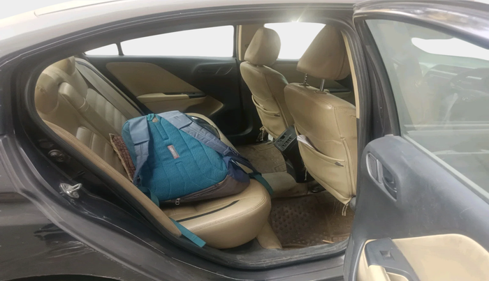 2014 Honda City 1.5L I-DTEC V, Diesel, Manual, 1,94,057 km, interior