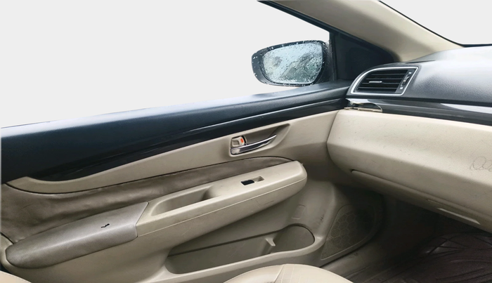 2014 Maruti Ciaz ZXI, Petrol, Manual, 93,693 km, interior
