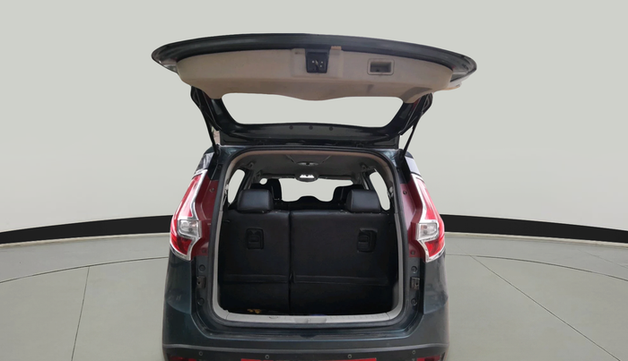 2019 Mahindra MARAZZO M6 8 STR, Diesel, Manual, 1,87,807 km, exterior